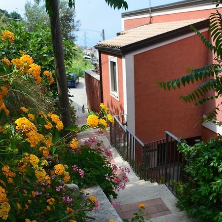פאולה B&B La Casa Rossa מראה חיצוני תמונה