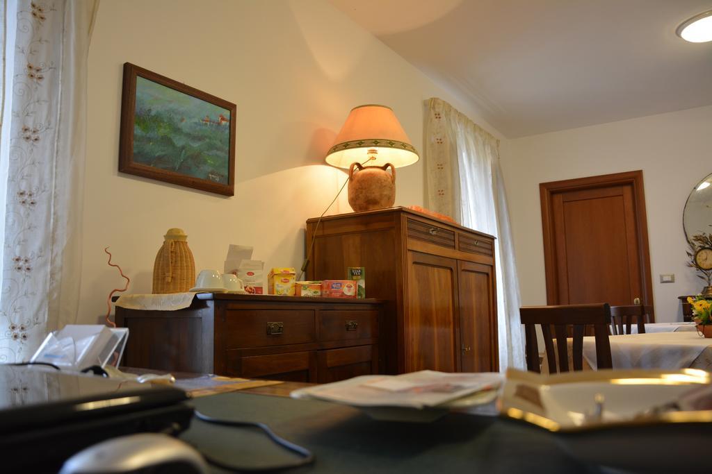 פאולה B&B La Casa Rossa מראה חיצוני תמונה